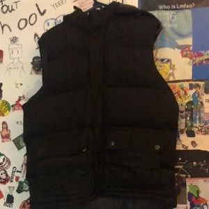 old navy jacket vest  men size Large